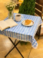 رومیزی چهارخانه لبه‌گیپور