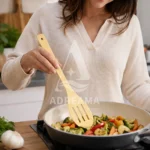 کفگیر گرد شیاردار چوبی