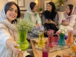 گلدان نقلی رنگی شیشه‌ای