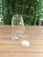بانکه شیشه‌ای درب چوبی