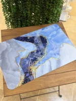 نم‌گیر سیلیکونی طرح‌دار